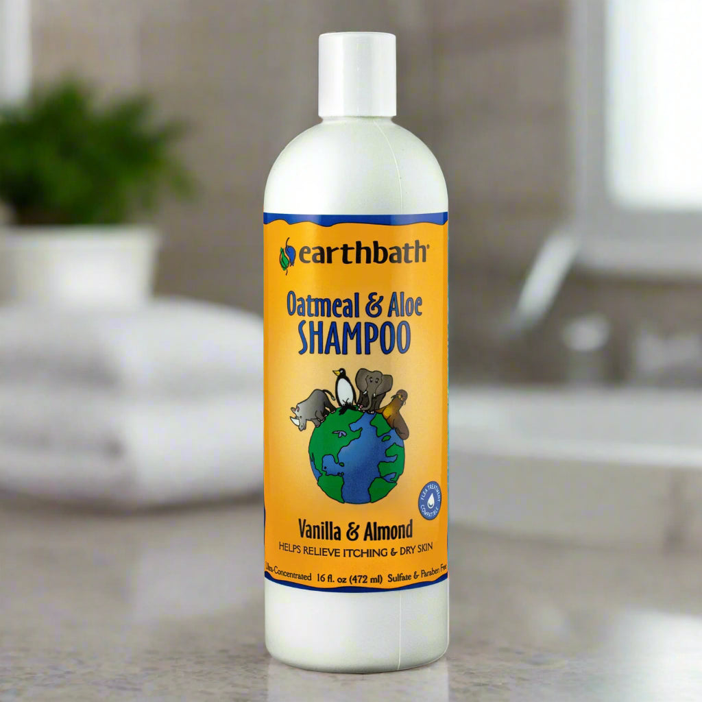 earthbath® Oatmeal & Aloe Shampoo, Vanilla & Almond